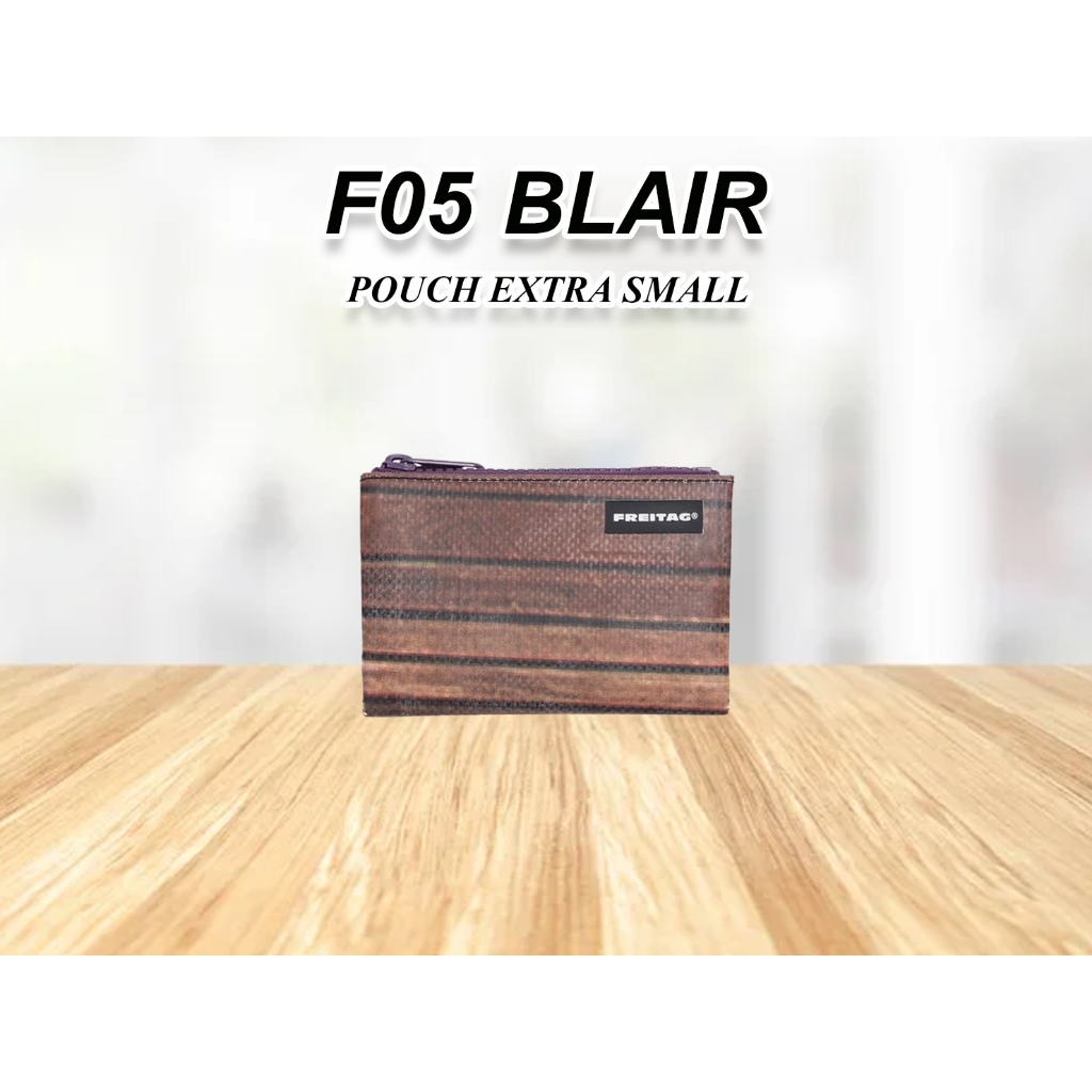 กระเป๋า FREITAG รุ่น F05 BLAIR (ผ้าขาว ซิบม่วง ผ้าปริ๊นลายไม้) (1) มือ1 การ์ดครบ