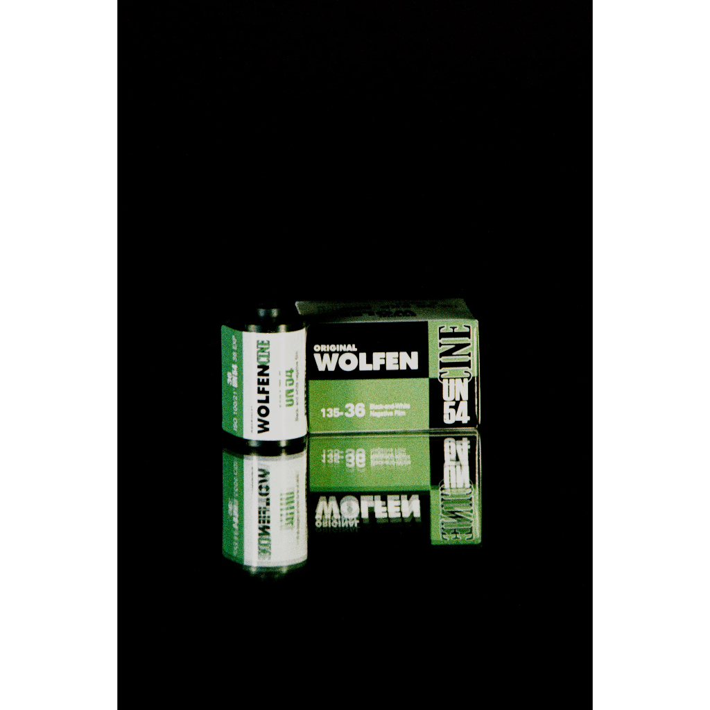 ฟิล์มขาวดำ WOLFEN UN54 black and white film ฟิล์มหนัง ORWO UN54