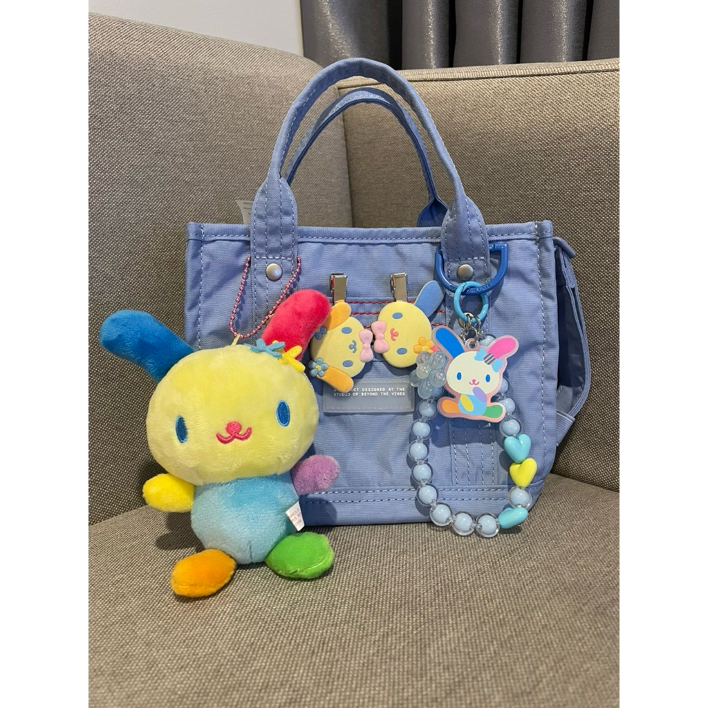 ส่งต่อกระเป๋า Beyond the vines รุ่น crunch carryall 0.5 มือสองเหมือนใหม่