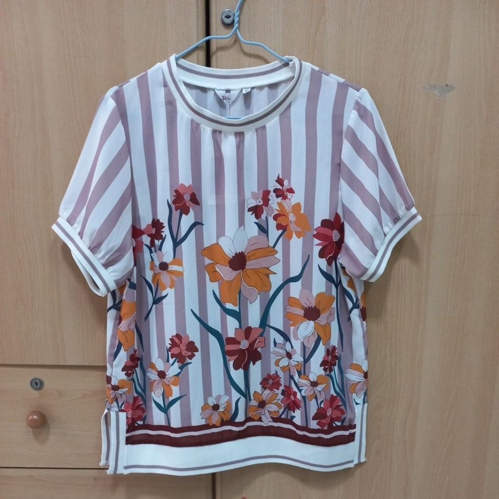 เสื้อชีฟองผู้หญิง size 40 (อก 40" บ่า 14" ยาว 25") สภาพใหม่ ป้ายห้อย#poi fashion