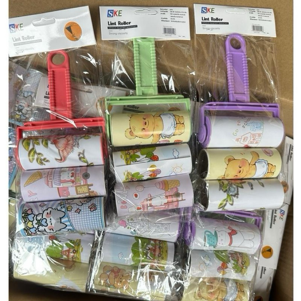 ที่กลิ้งทำความสะอาด 1ห่อมี1ด้าม+รีฟิวส์2ชิ้น รวม3ชิ้น ราคายกโหล12แพ็ค(ทางร้านขอเป็นคนเลือกลายให้นะคะ)