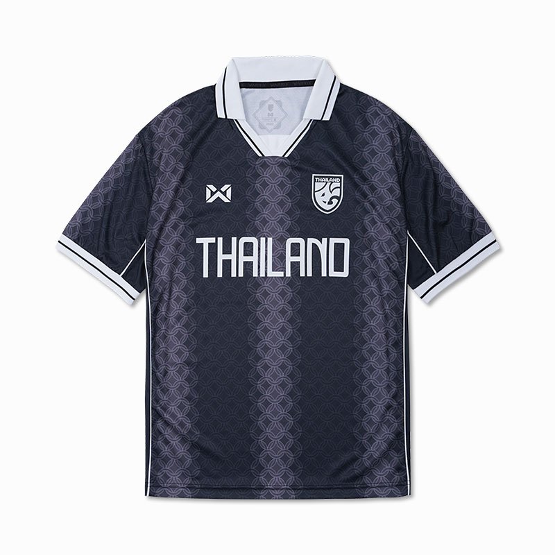 WARRIX เสื้อปกคอวีแขนสั้น Football Lifestyle Oversize T-shirt Unisex (WA-261FBATH13)