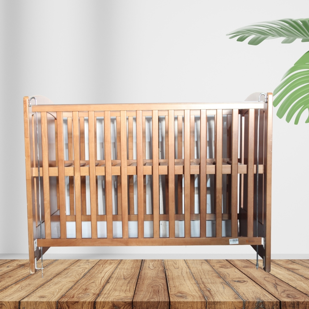 (ของใหม่มีตำหนิเล็กน้อย) IDAWIN ชุดเตียงนอนเด็ก รุ่น Smart Baby Giraffe สีโอ๊ค