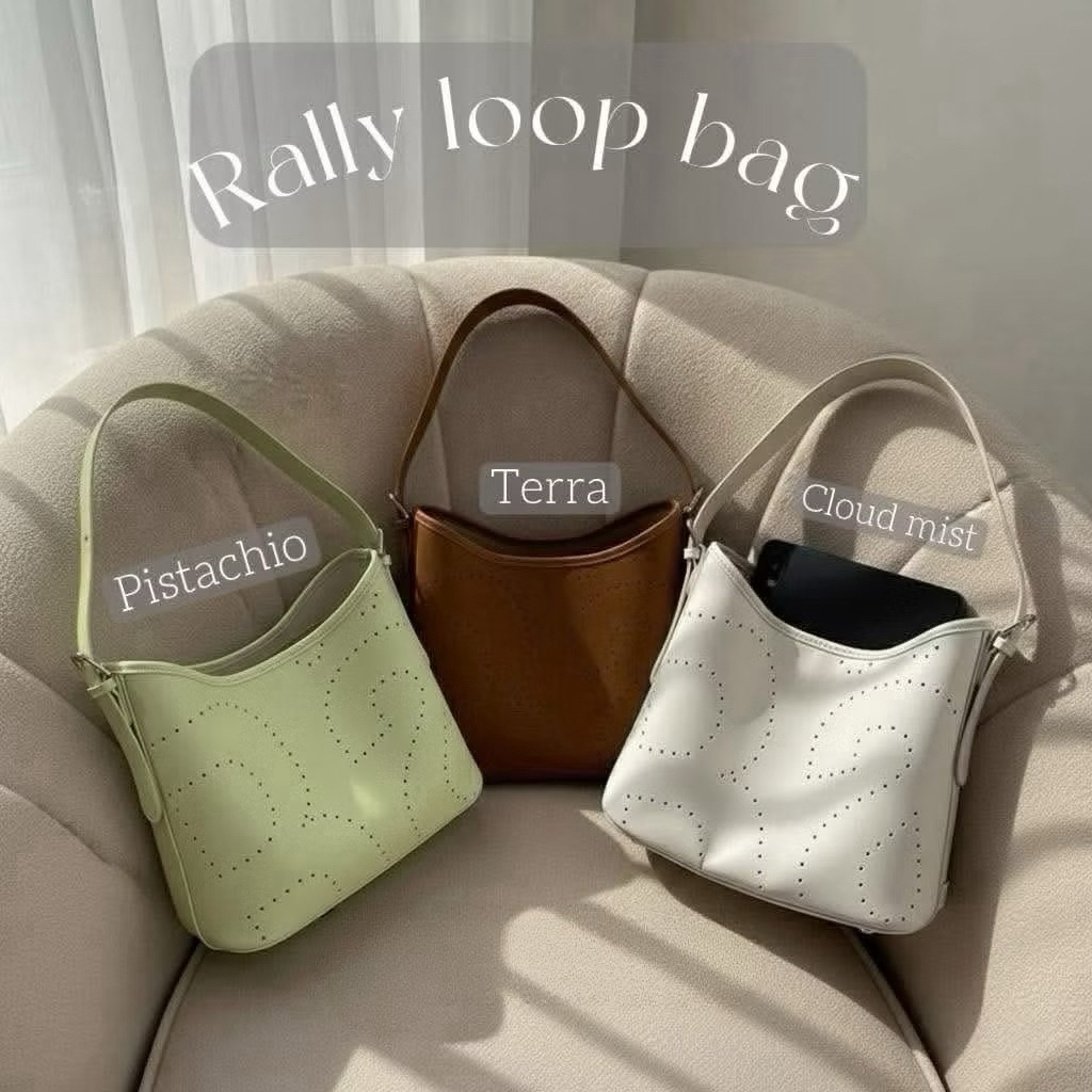 ✨พร้อมส่ง/ด่วนแมสกทม.ได้ภายใน 1 วัน : กระเป๋ารุ่น ‘Rally Loop Bag’ ทั้ง 3 สี