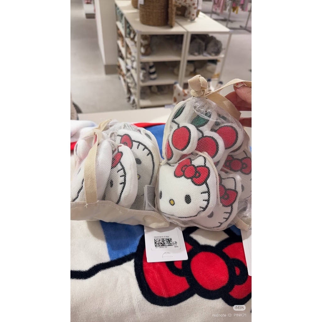 H&M home x Kitty โมบาย มูลี่ ตกแต่งบ้าน ของแท้