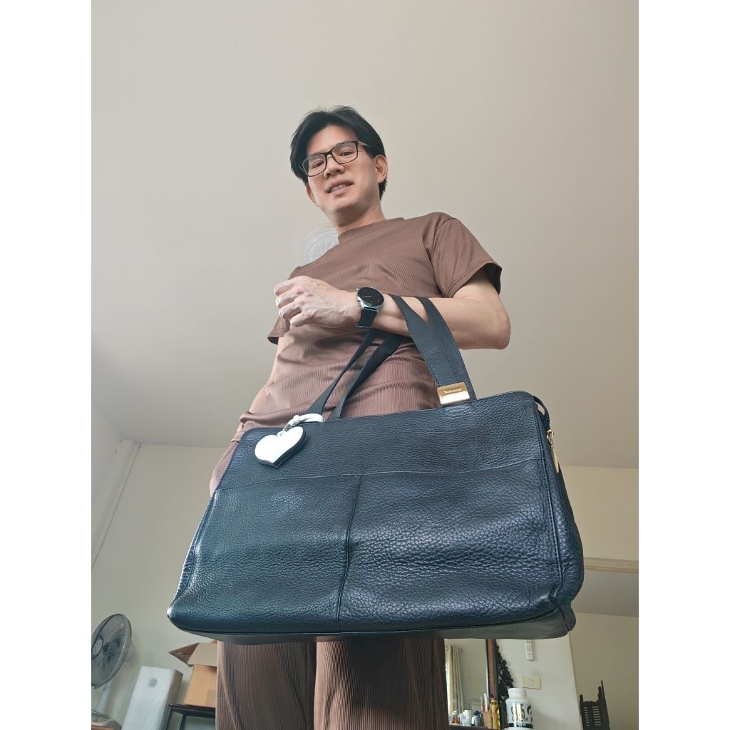Burberry​ vintage​ กระเป๋า​สะพาย​