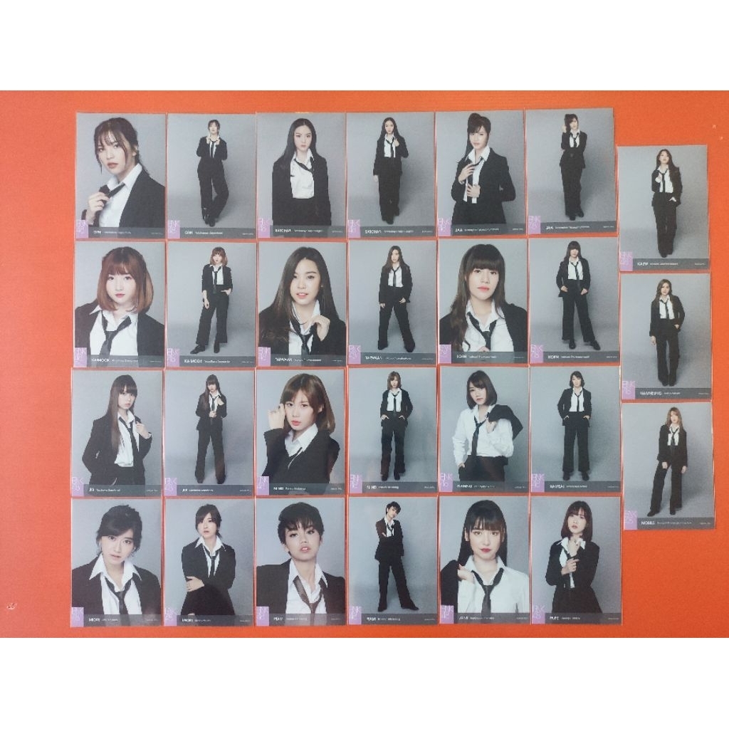 ใบเศษ BNK48 PHOTOSET GENTLEWOMAN รุ่น1