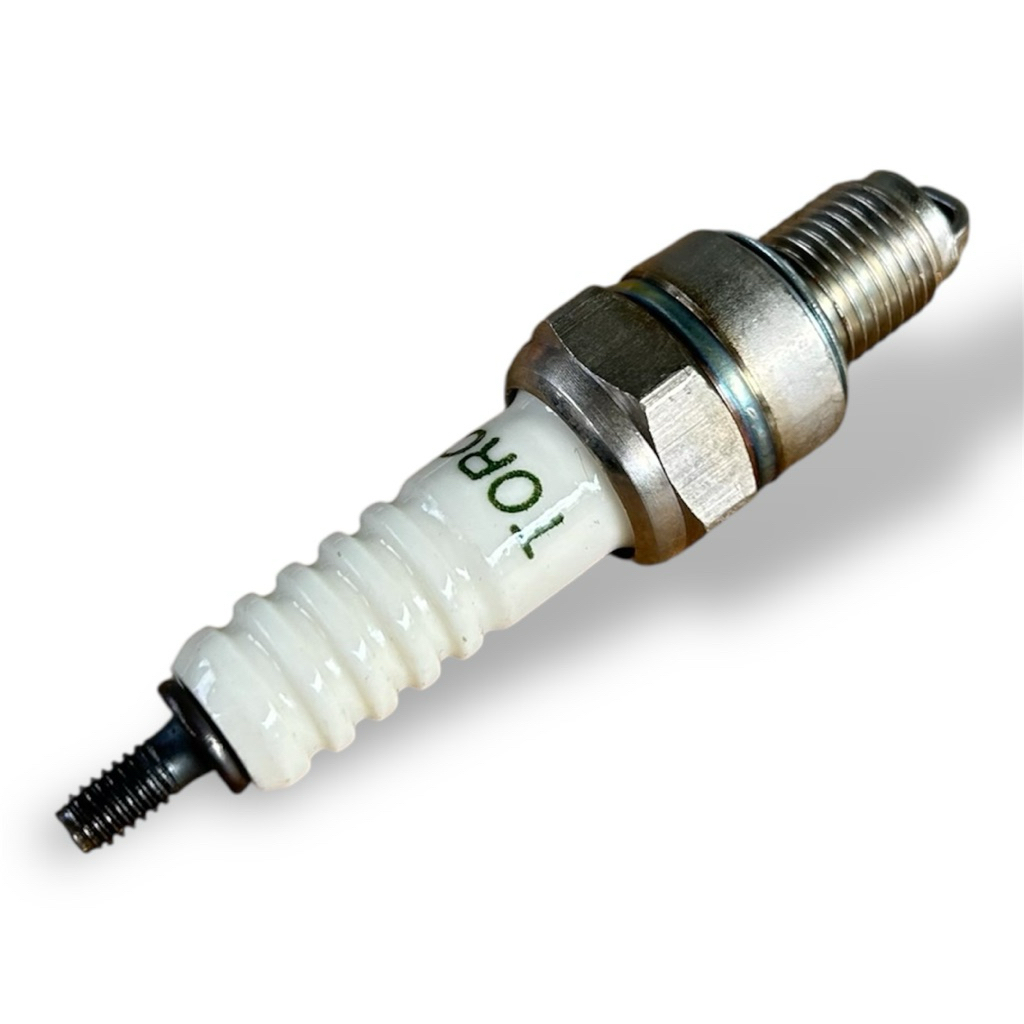 หัวเทียน สำหรับใส่รถ ATV BIGBEAR BB200