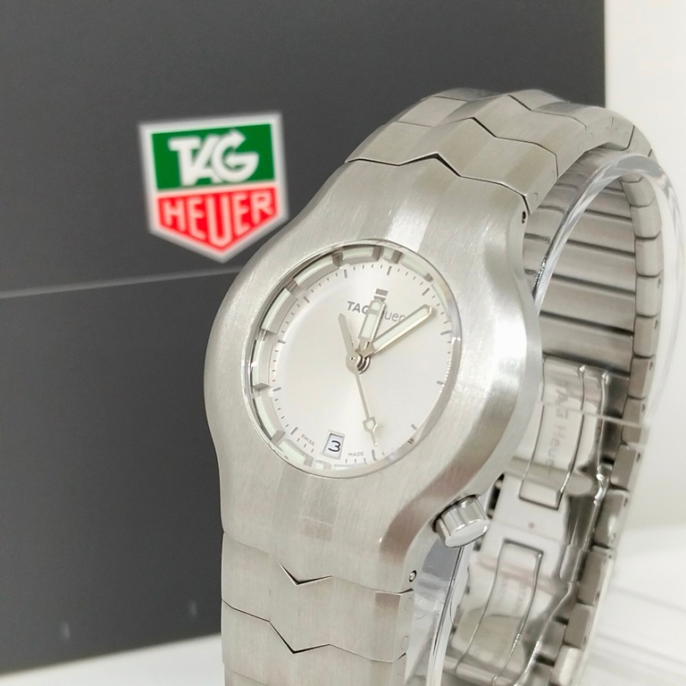 นาฬิกา TAG HEUER ALTER EGO WP1311 WHITE ของแท้ มือสอง ราคา OK สำหรับผู้หญิง สภาพดีแทบไม่มีรอย