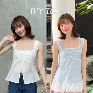 IVY TOP -  เสื้อแขนกุดดีเทลแต่งขอบลูกไม้ ช่วงปลายแต่งระบาย (…