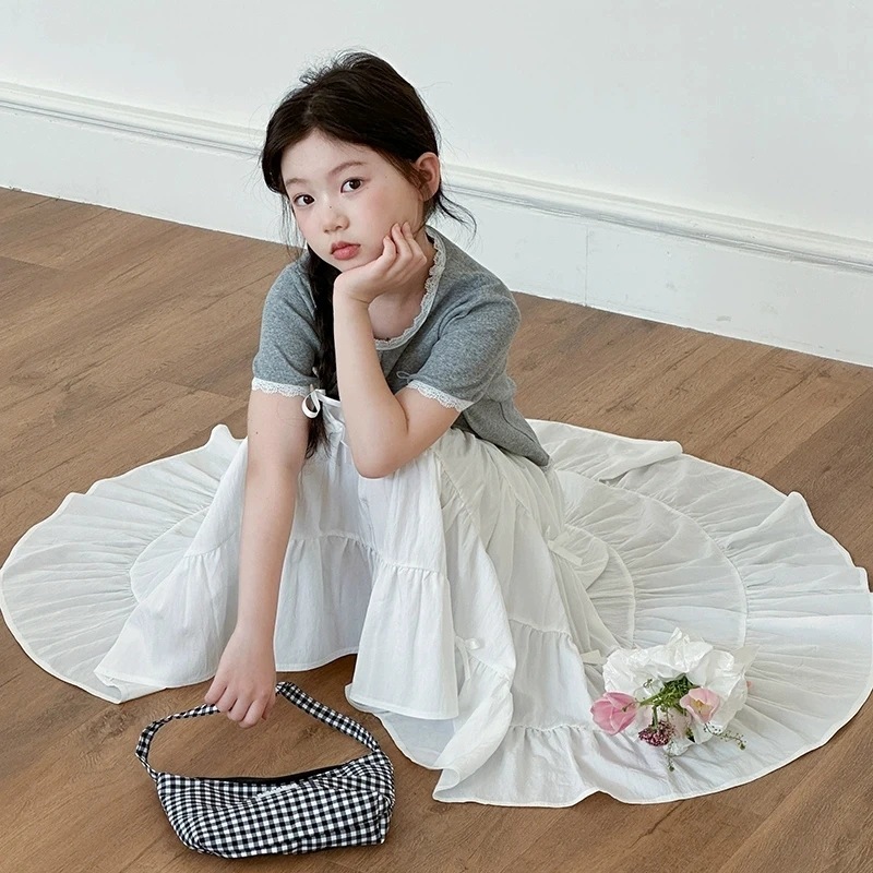 (**พร้อมส่งจากในไทย**) NO.895 (ชุดเซ็ท)เสื้อสีเทา+กระโปรงยาวสีขาว ราคา ถูกที่สุด ดีลบีเคเค แกลเลอรีภาพที่ 4