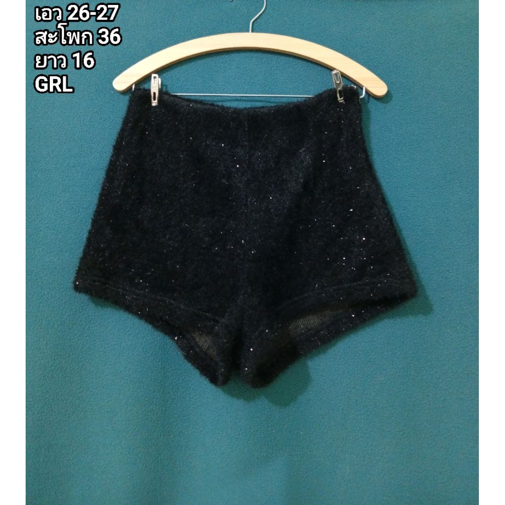 กางเกงขาสั้นสีดำ งานป้าย GRL (วิบวับ)