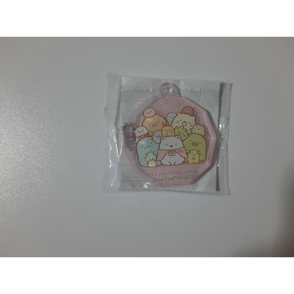 พวงกุญแจอะคริลิก San-X
☆ Sumikko Gurashi × Denny's ☆ Not for sale

ขนาด 4 × 4.5 cm.