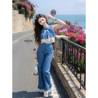 Set 2 ชิ้น เสื้อยีนส์แขนกุดติดโบว์ขาว ชายเสื้อระบาย2ชั้นฃ+กา…
