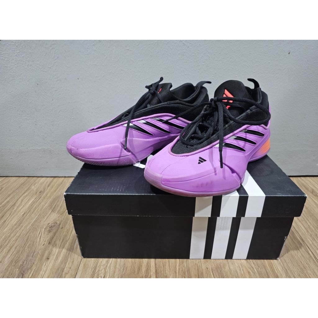 รองเท้าบาส Adidas Dame 9 size 7 us มือสอง
