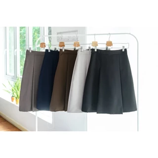 Narinari : PK04 Box Pleat A-line Skirt with Pocket กระโปรงทำงานมีกระเป๋าข้าง