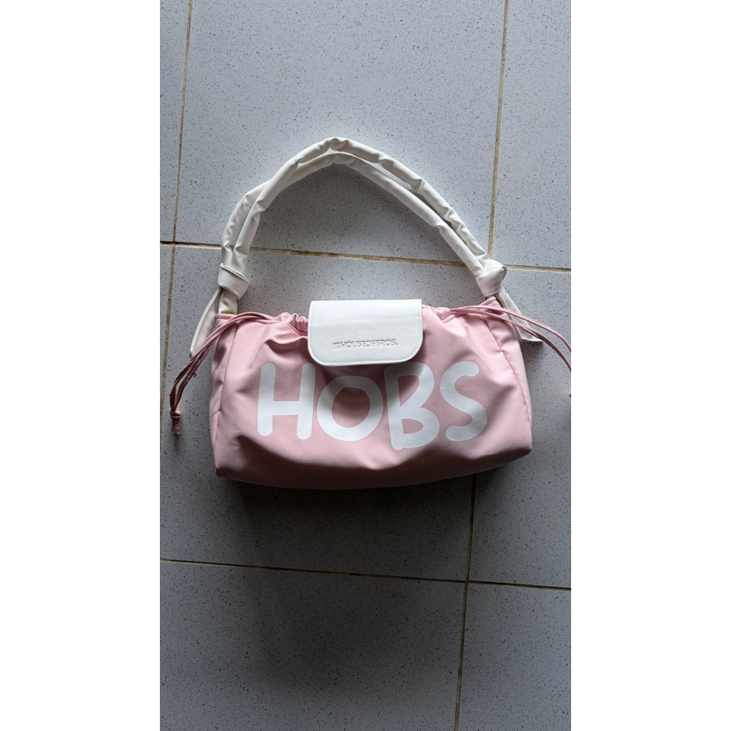 ส่งต่อ กระเป๋า HOBS แท้ 💯