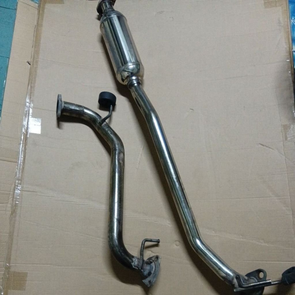 HKS JAZZ GE ท่อพักกลางแท้ มือสอง