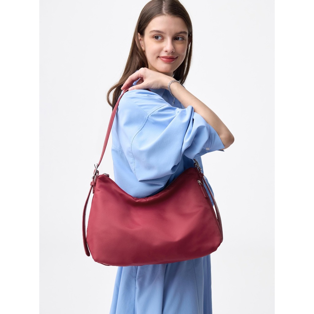 GU กระเป๋าสะพายข้าง 2WAY ผ้าไนลอน กันละอองน้ำ / GU 2-way nylon bag