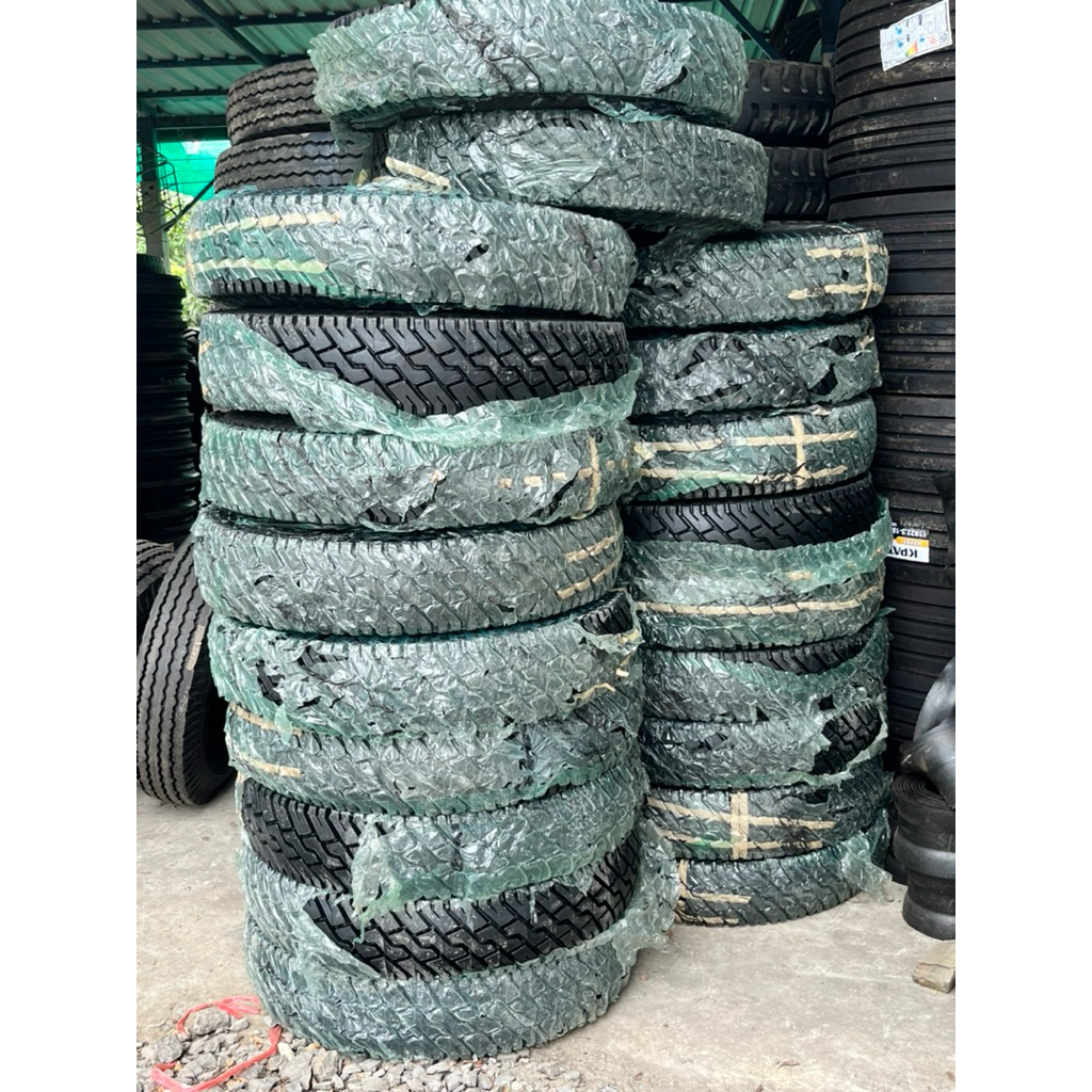ยางอัดเย็น 700-15, 700-16,750-15,750-16,825-16,825-20,900-20,1000-20 ทุกขนาด ลายP8-ลายP9