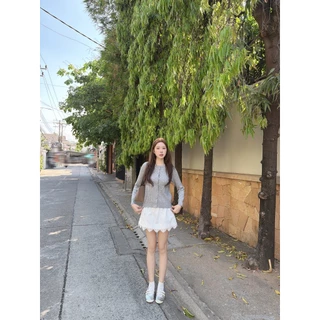 ส่งด่วน 🚨 SLYQ MILKY LACE SKIRT กระโปรงมินิเอวยางยืดชายลูกไม้