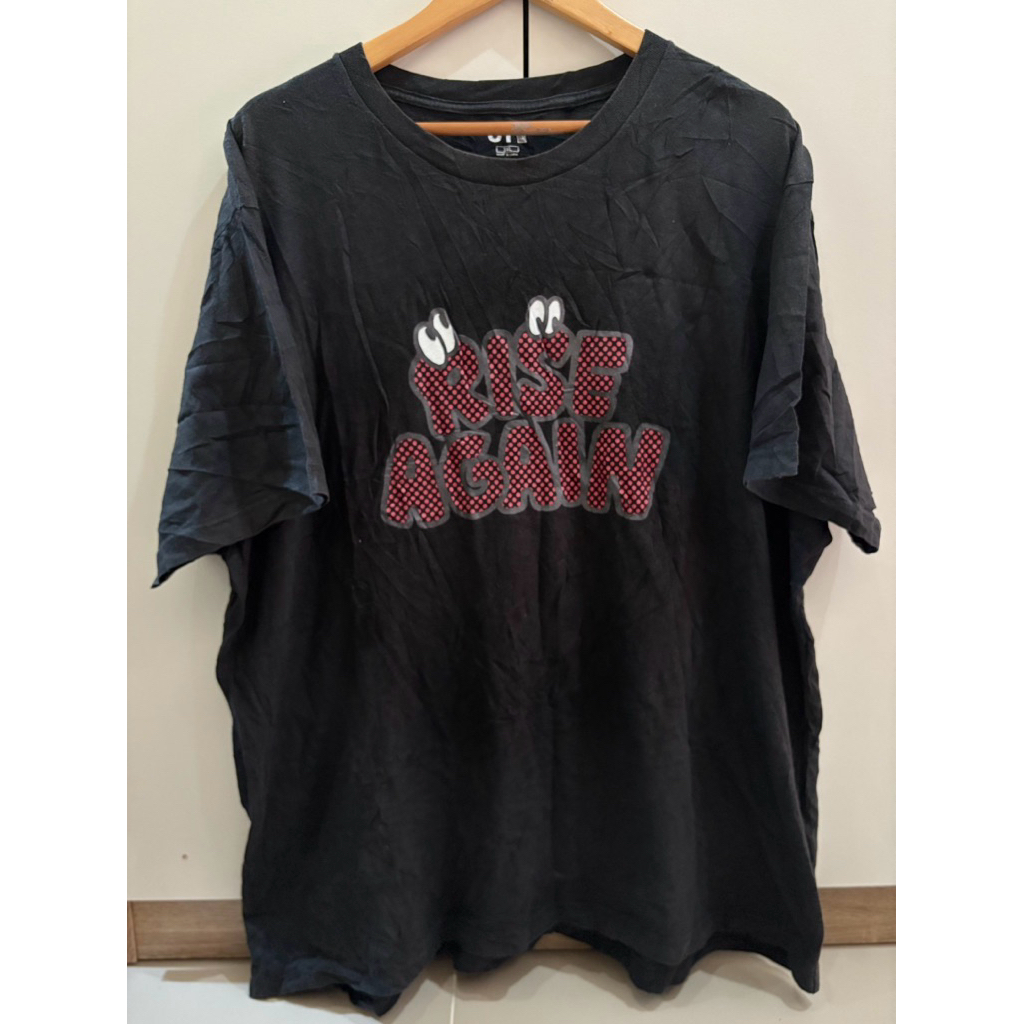 เสื้อยืดมือสอง UNIQLO UT × VERDY RISE AGAIN อก52