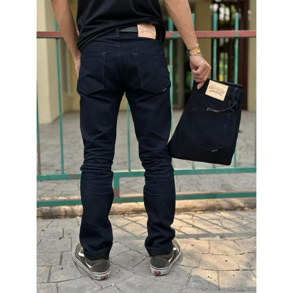 SEVENTYFOURDENIM indigo xblack16ozผ้าดิบริมแดงมีทรงกะบอกเล็กและกะบอกตรง