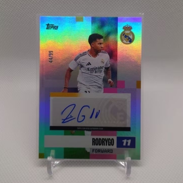 Topps Real Madrid Team Set 24/25 - Rodorygo - Real Madrid - Base Autographs - Pink /99