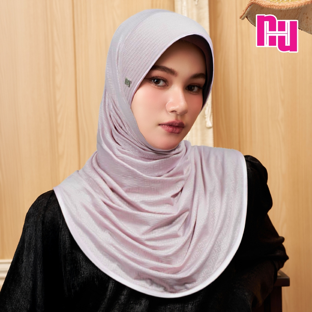 NUH MONOGRAM II ผ้าคลุมสวมสำเร็จ – ทรงฟองน้ำตรง