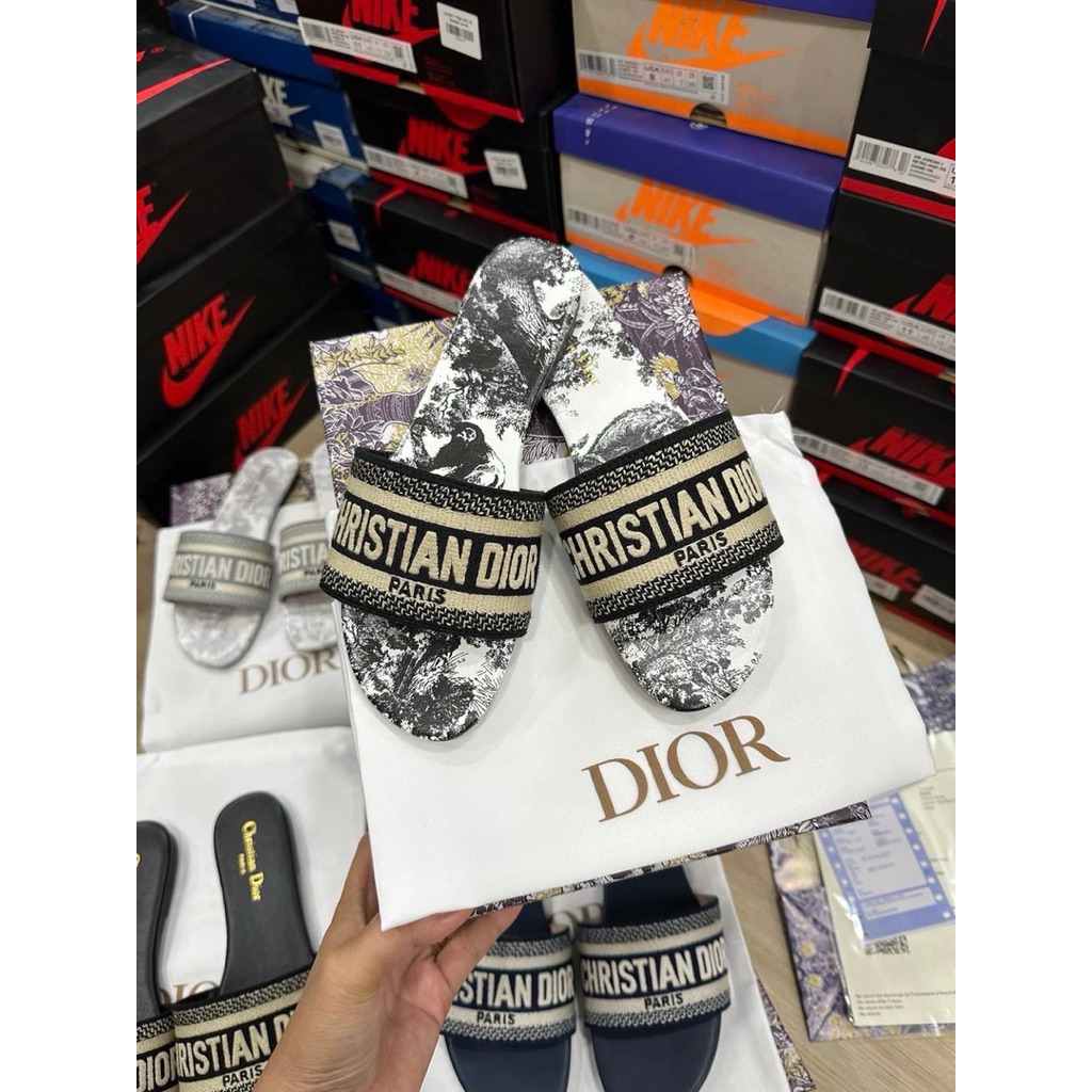 รองเท้าแตะขอบผู้หญิง size 36…41 ( box set )