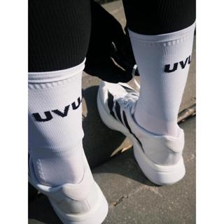พร้อมส่ง!! UVU Running Sock (Black/White) ออกแบบมาเพื่อซัพพอ…