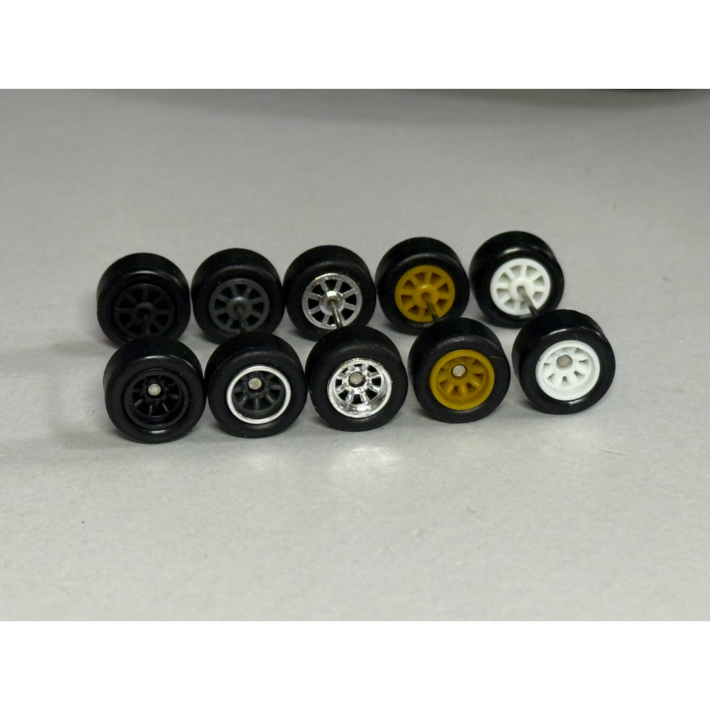 ล้อยาง รถยนต์ 1:64 ขนาด 11 MM  ลาย 5 ก้าน ยางขอบแดง ยางถอดได้ ขนาดแกน กลาง