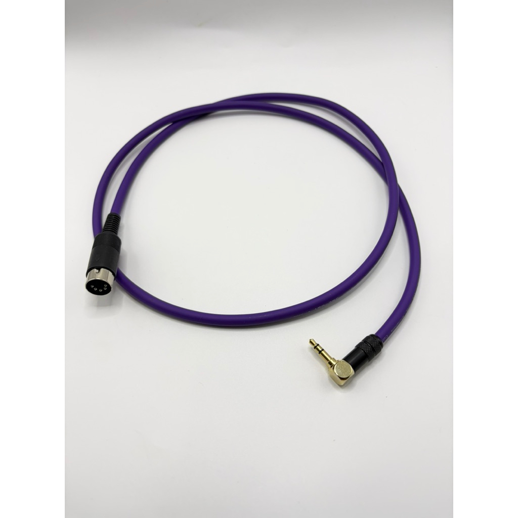 midi type-A to 3.5งอ หัวของjiasoundสายชีลstereo ของDynacomรุ่นJSL021  หัวmidiใช้กับเครื่องดนตรีทุกยี่ห้อ ที่รองรับType-A