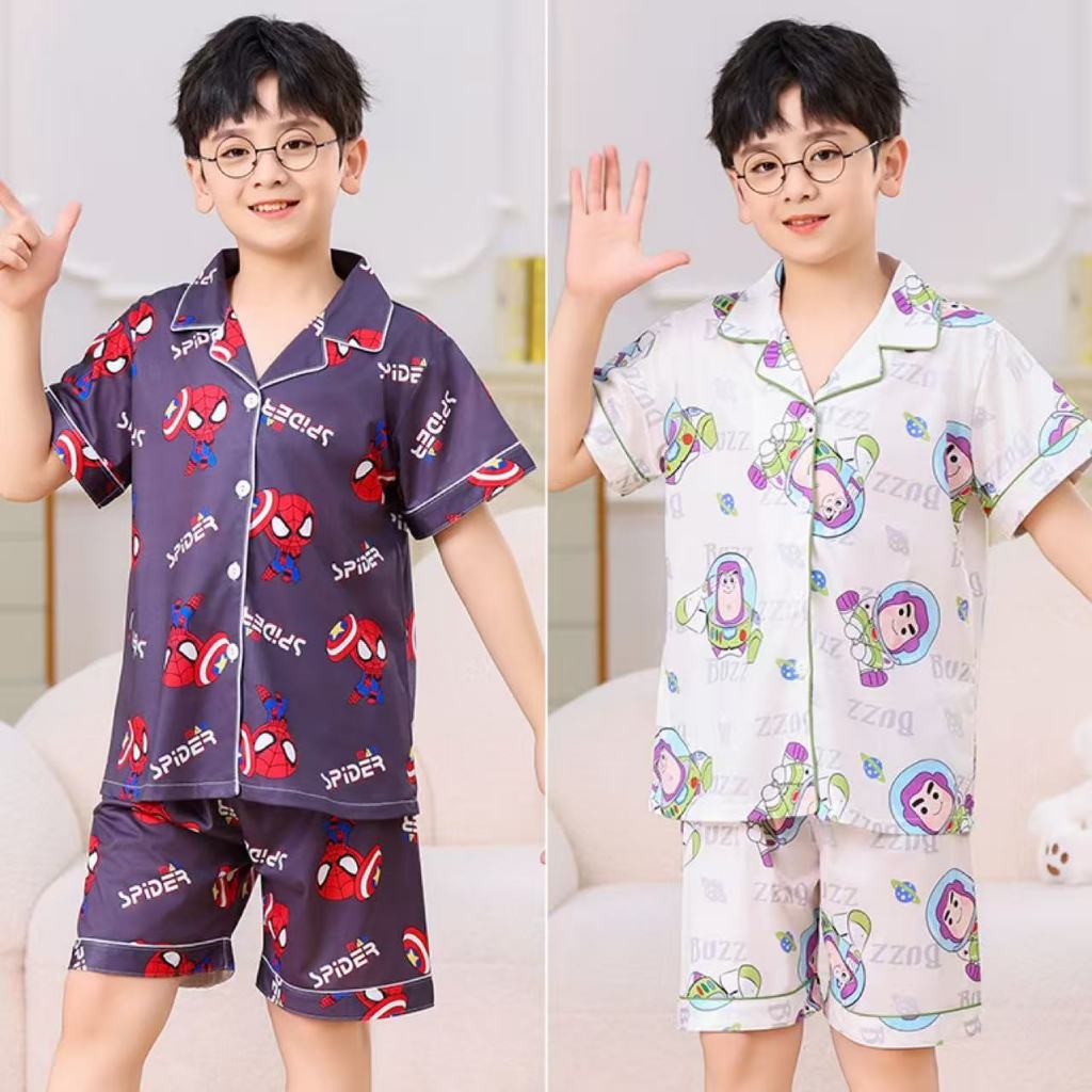 ชุดนอนเด็ก เสื้อผ้าการ์ตูนเด็กผู้ชาย 90~165cm เสื้อผ้าติดกระดุม แขนสั้น + ขาสั้น ผ้าฝ้ายคุณภาพสูง