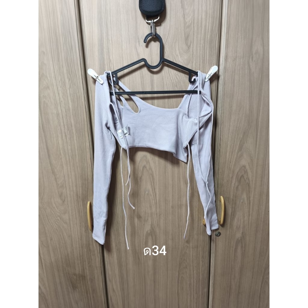 oh polly เสื้อคลุมครอป ใช้น้อย ไซส์uk4 us0 อกได้34