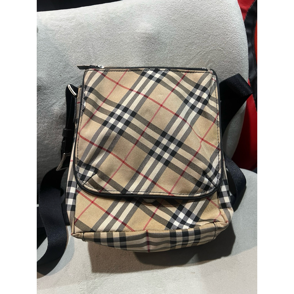 กระเป๋าBurberry crossbody bag