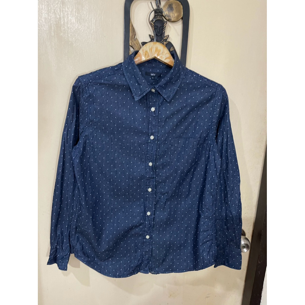 เชิ้ตหญิงสีกรมลายจุด lativ แท้ อก38มือ2สวย