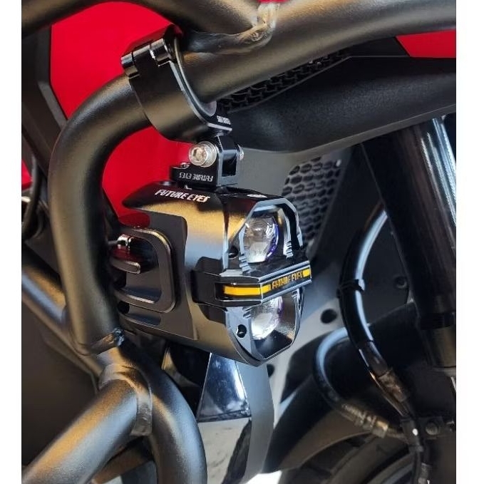 Future eyes X80 ไฟสปอร์ตไลท์ 2สี พร้อมอุปกรณ์ครบชุด