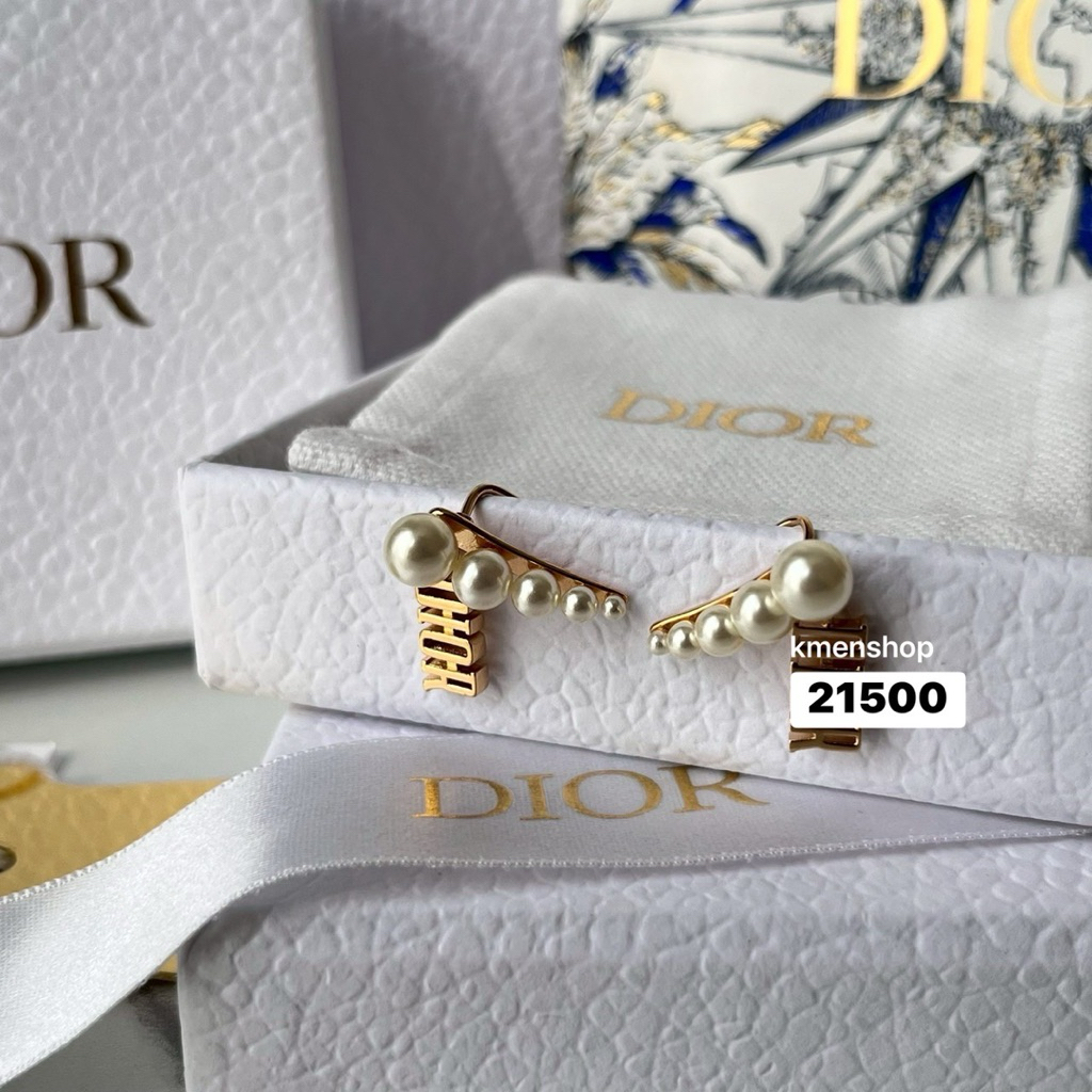 New ต่างหู  Dior พร้อมส่ง