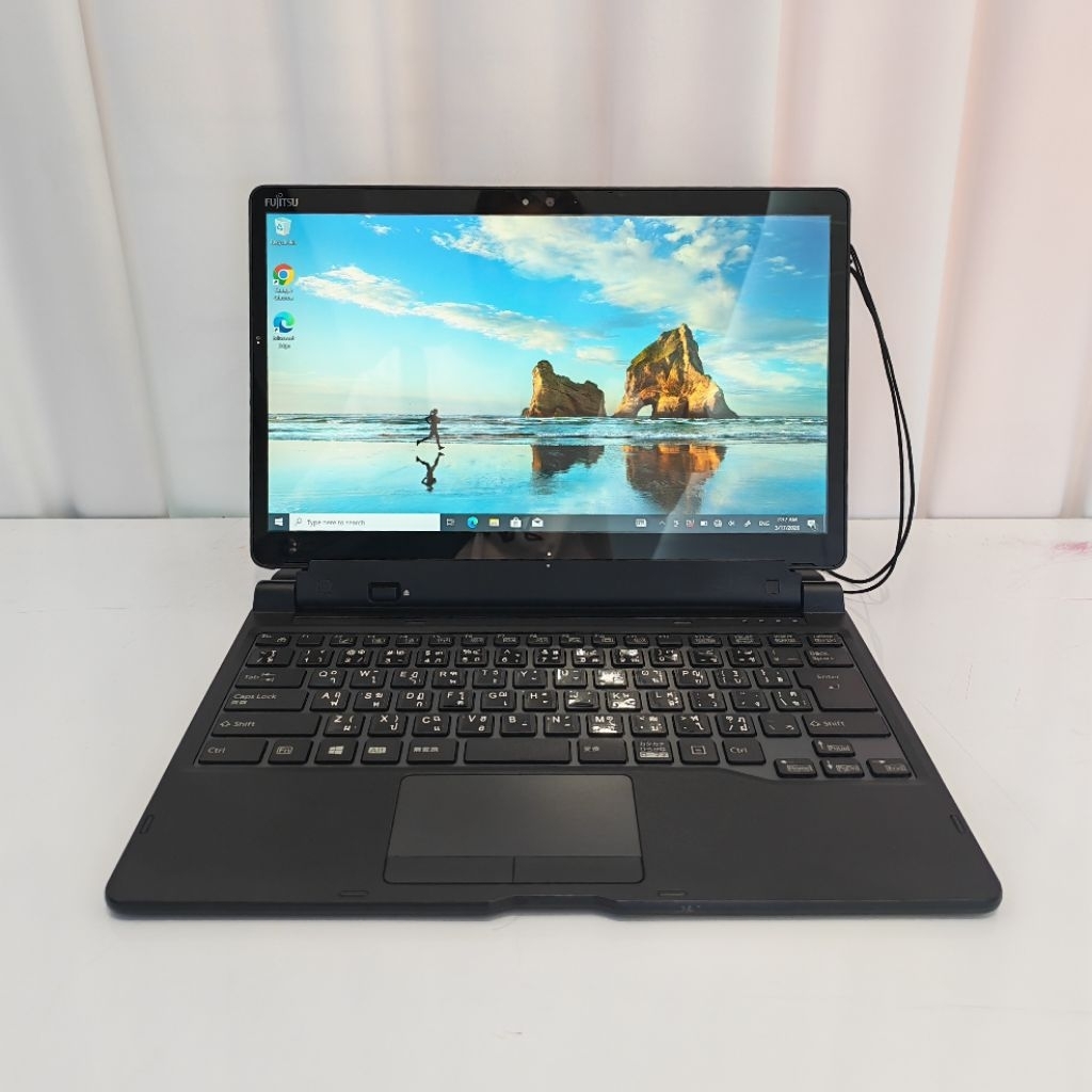 แท็บเล็ตมือสองที่เน้นการทำงาน (Windows Tablet 2-in-1)