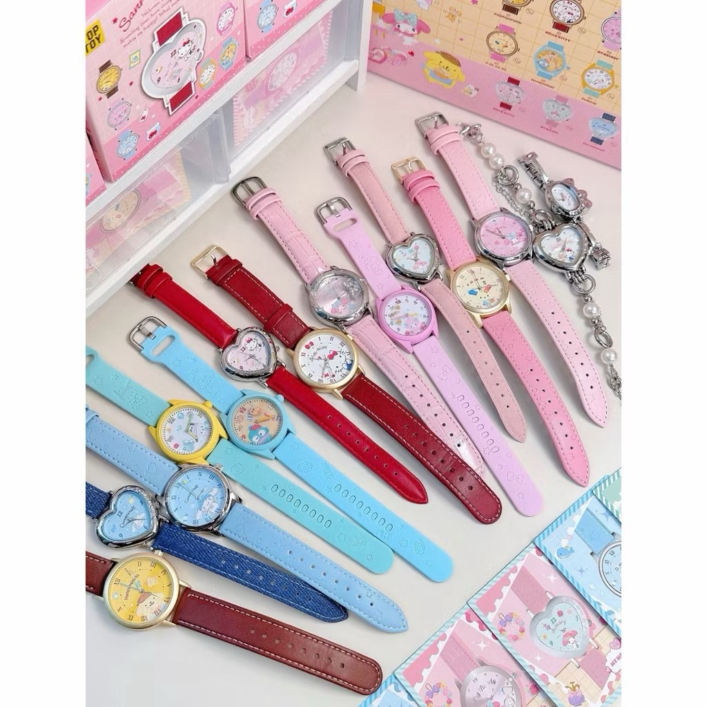 🔥พร้อมส่งจากไทย🔥กล่องจุ่ม 1ชิ้น นาฬิกาข้อมือ Sanrio in My room สาวกซานริโอ้ต้องไม่พลาด
