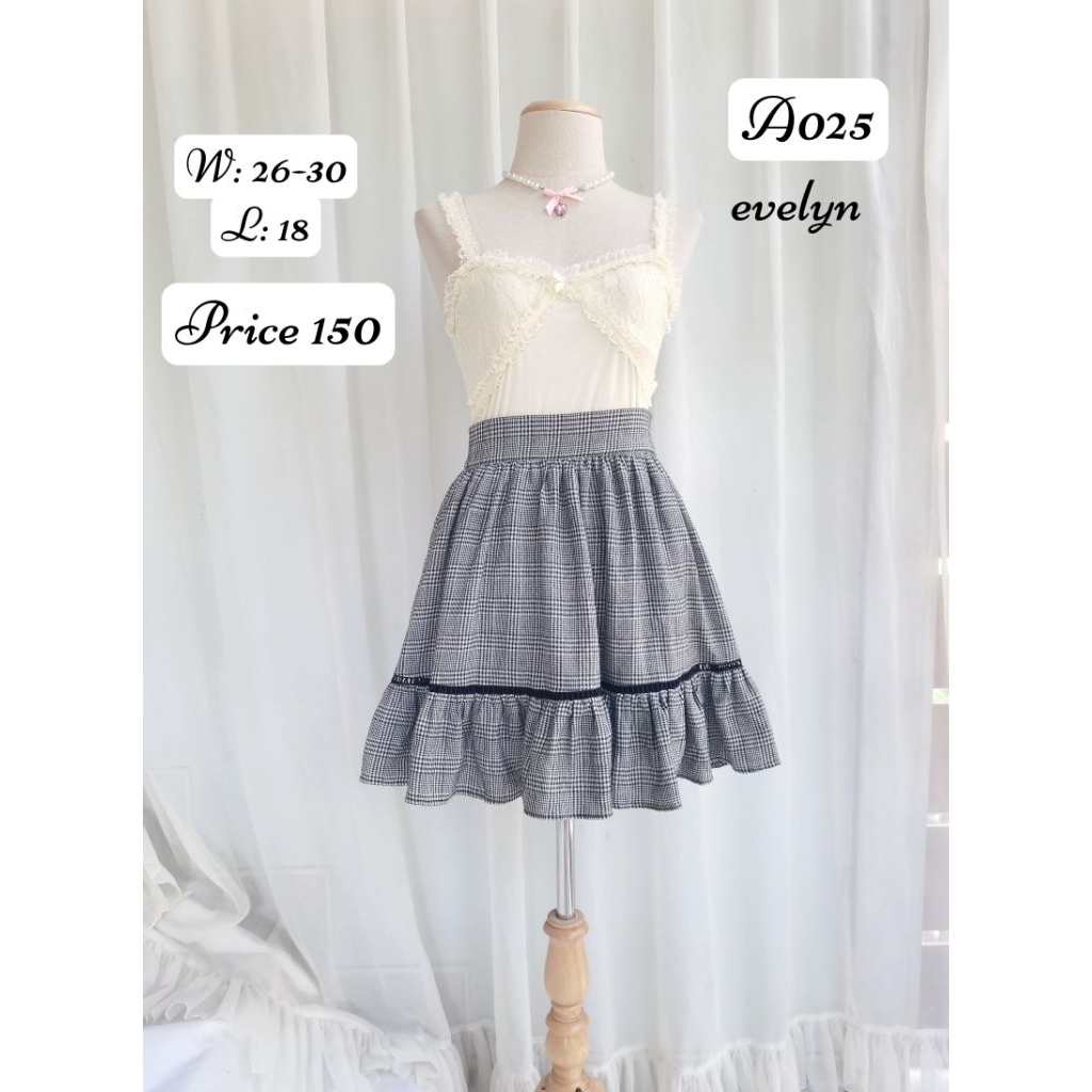 กระโปรง​สั้น evelyn​ brand​