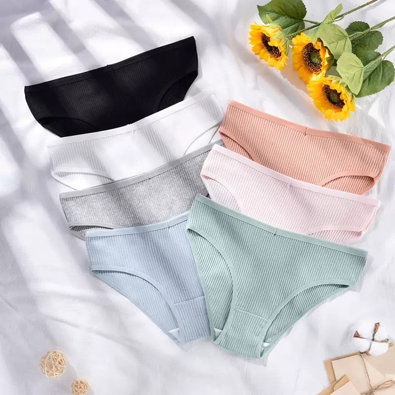 A-121 กางเกงในสีพื้นผ้าร่อง S-4XL มีตะเข็บตรงกลาง  พร้อมส่ง กางเกงในไซส์ใหญ่ กางเกงในคนอวบ กางเกงในคนอ้วน กางเกงในเอวยืด
