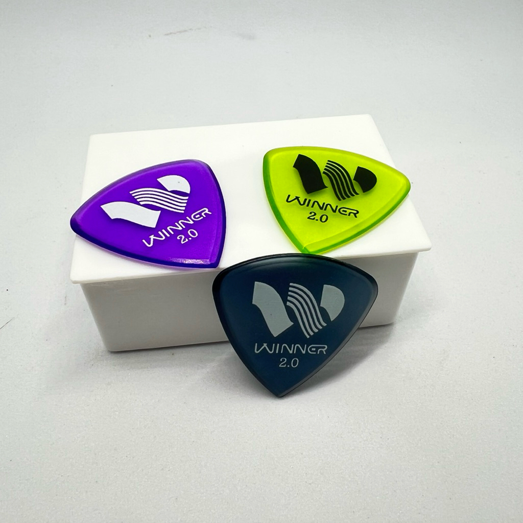 Picks Electric Bass ขนาด 2.0 mmสำหรับกีตาร์และเบสไฟฟ้า  น้ำหนักเบา แข็งแรงไม่แตกหัก ตอบสนองความต้องการระดับมืออาชีพ