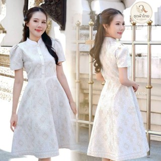 🌟New dress🌟 
ผ้าทอลายแพรมุก  สวยหรู ดูแพง

งานคอจีน แต่งกระด…