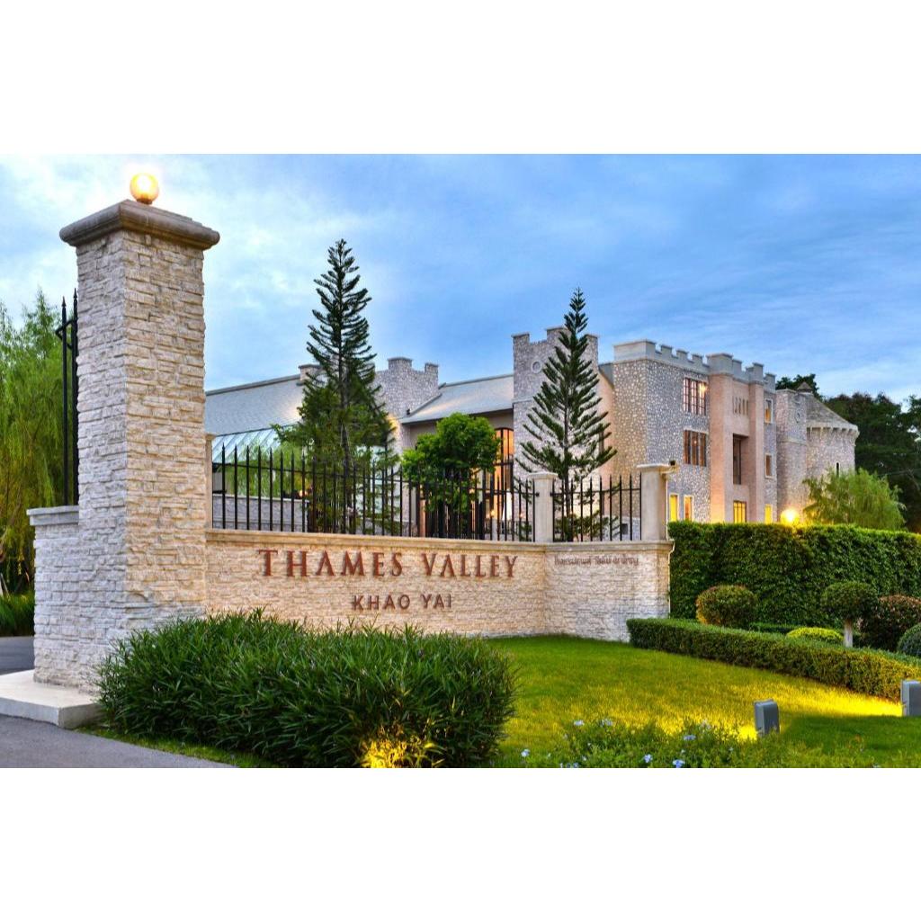 Gift Voucher โรงแรม | เทมส์ วัลลีย์ เขาใหญ่  | Thames Valley Khao Yai Hotel ห้อง Deluxe Thames Garde