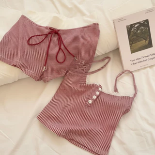 ชุดนอนเซ็ต 2 ชิ้น ลายทางสีแดง-ขาว สไตล์ Coquette แต่งลูกไม้สุดคิ้วท์✨ Pajama Set | Black Cherry
