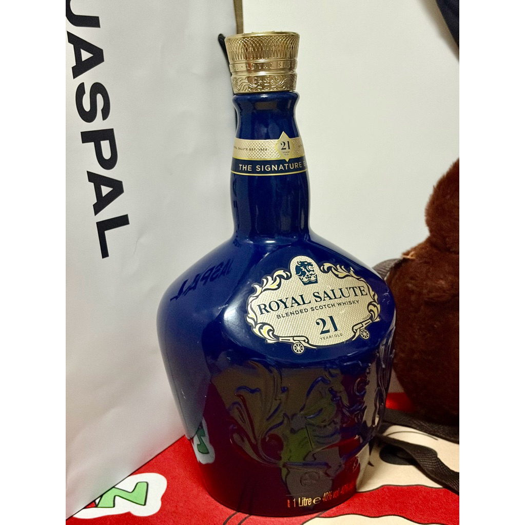 ขวดวิสกี้เปล่า Chivas Regal อายุ 12 ปี (Chivas Regal 12 Year Old)