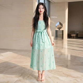 TT17921 เดรสยาว ซีทรูแต่งดอกปอมๆ