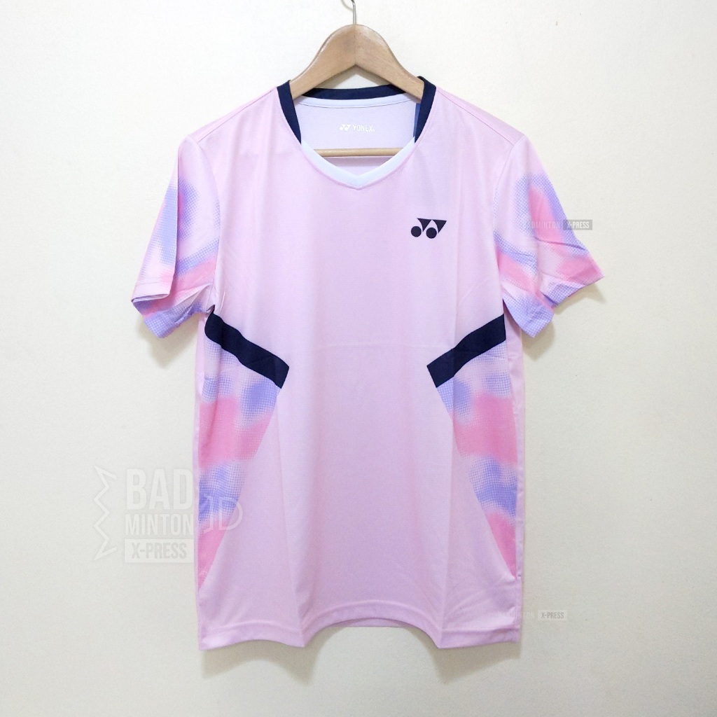 เสื้อแบดมินตัน ลายใหม่ล่าสุด ปี 2569 สไตล์เกาหลี สีชมพู สินค้าพร้อมส่งจากคลังสินค้าในไทย มีบริการเก็บเงินปลายทาง